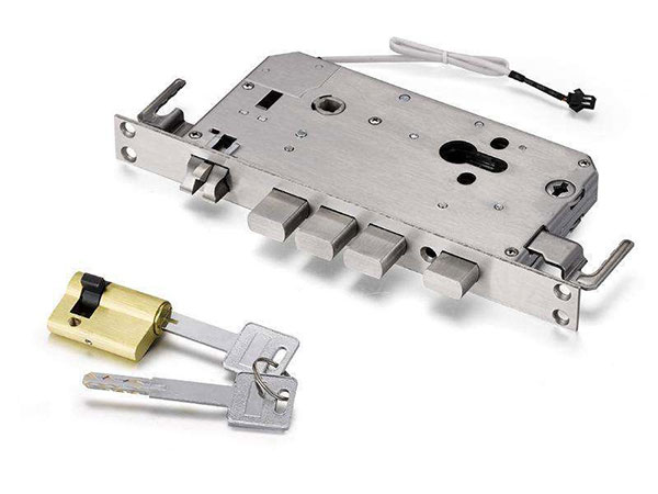 新平24小时上门开锁公司